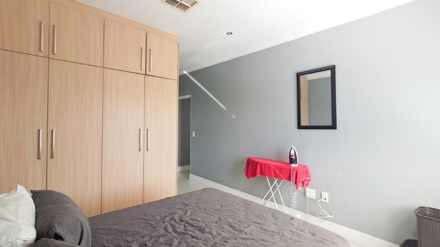To Let 4 Bedroom Property for Rent in Avalon Estate Western Cape